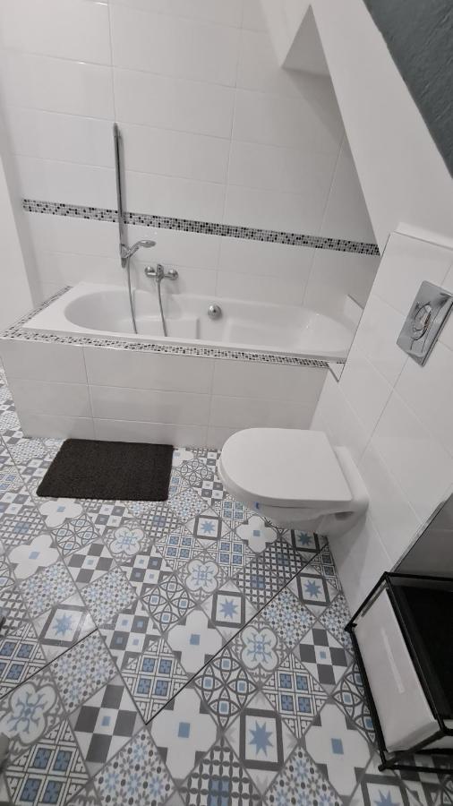 Magnifique Appartement Refait A Neuf Pont-Saint-Vincent エクステリア 写真